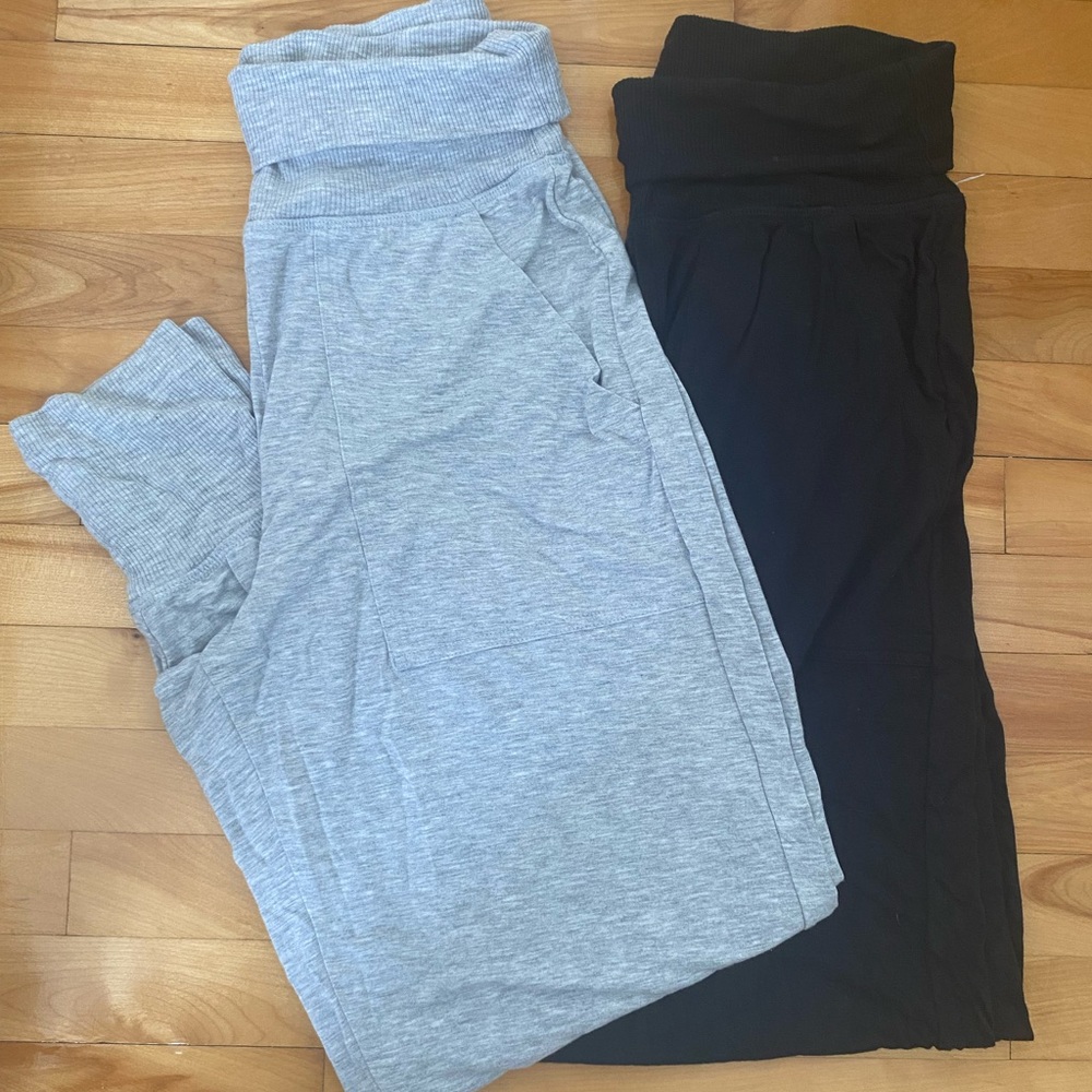 Foldover joggers Aerie
Lounge pants